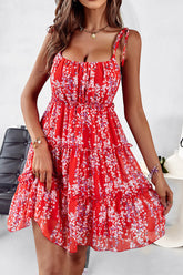 Sommerliches rotes Chiffon-Minikleid mit Print